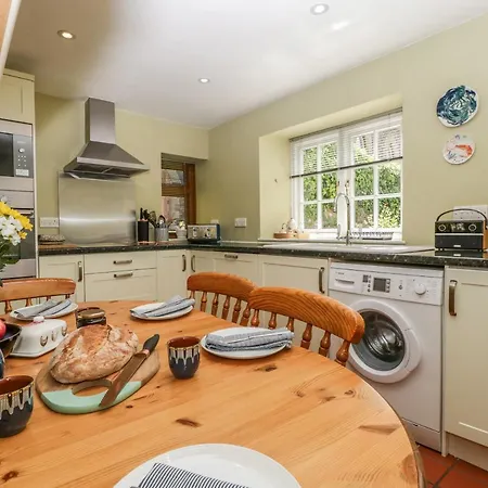 Redwood 펜션 브리스틀